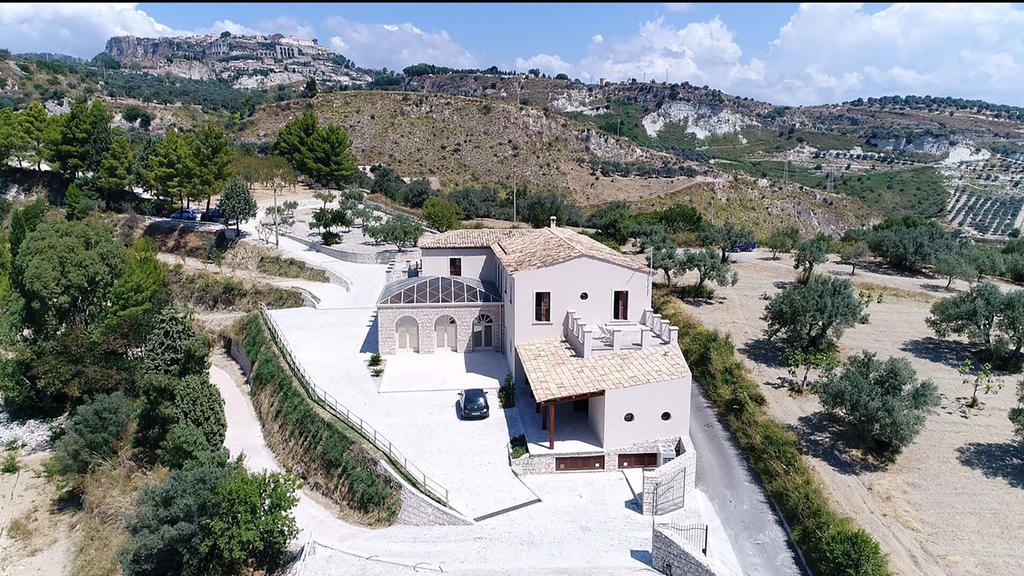 Casale Della Rocca Villa Gerace Eksteriør bilde