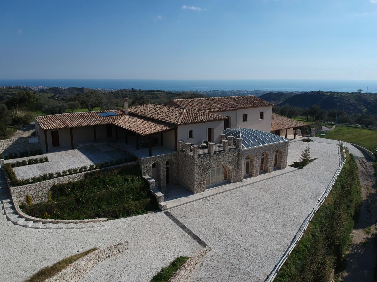 Casale Della Rocca Villa Gerace Eksteriør bilde